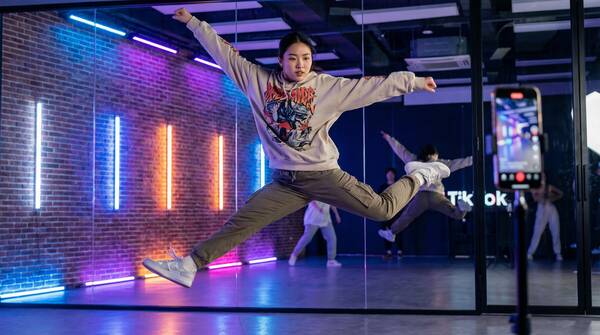 国产自拍舞蹈视频